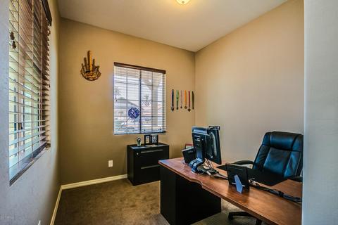 820 E Gary Ln, Phoenix, AZ 85042 photo 3