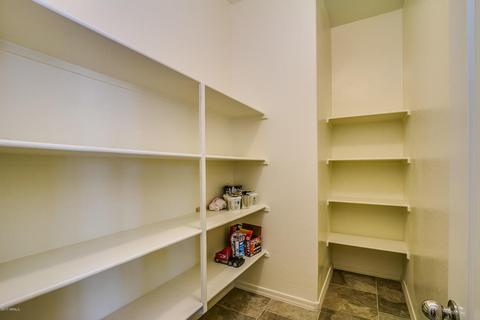 820 E Gary Ln, Phoenix, AZ 85042 photo 20