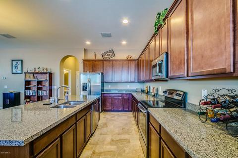 820 E Gary Ln, Phoenix, AZ 85042 photo 13
