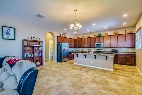 820 E Gary Ln, Phoenix, AZ 85042 photo 9
