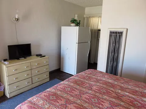 512 E Third St, Winslow, AZ 86047 photo 19