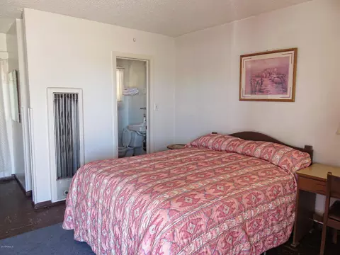 512 E Third St, Winslow, AZ 86047 photo 20