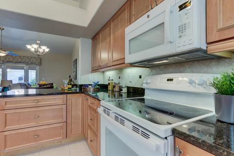 975 E Chilton Dr, Tempe, AZ 85283 photo 29