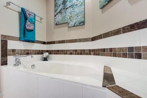 975 E Chilton Dr, Tempe, AZ 85283 photo 39