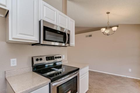 1816 E Sandra Ter, Phoenix, AZ 85022 photo 9