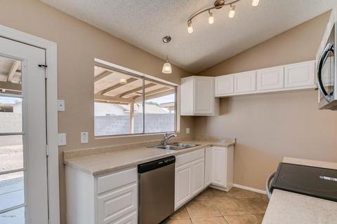 1816 E Sandra Ter, Phoenix, AZ 85022 photo 6