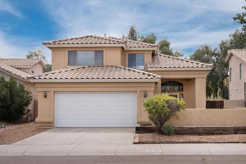 4739 E Lavender Ln, Phoenix, AZ 85044 photo 1