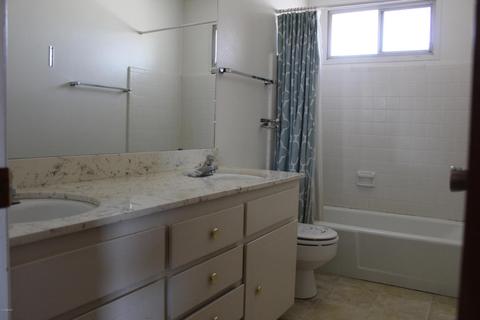 1034 E Fairmont Dr, Tempe, AZ 85282 photo 13