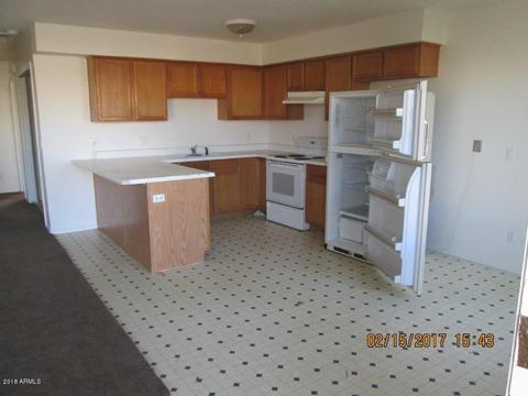 467 E Peppertree Ave, Apache Junction, AZ 85119 photo 2