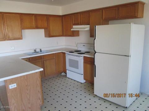 467 E Peppertree Ave, Apache Junction, AZ 85119 photo 4