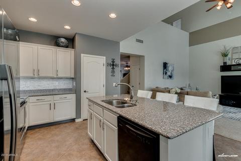 4671 E Timberline Rd, Gilbert, AZ 85297 photo 11