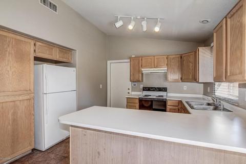 15624 S 33rd Pl, Phoenix, AZ 85048 photo 9