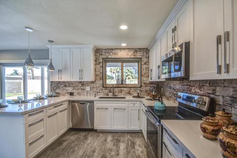 2810 E Paradise Dr, Phoenix, AZ 85028 photo 25
