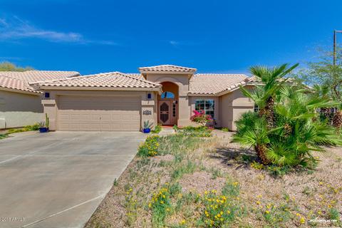 2366 E San Tan Dr, Gilbert, AZ 85296 photo 1