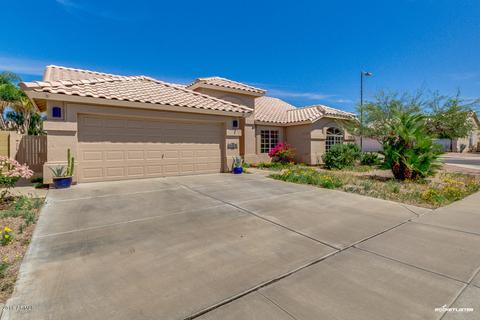 2366 E San Tan Dr, Gilbert, AZ 85296 photo 2
