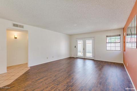 5209 E Loloma Cir, Phoenix, AZ 85044 photo 3