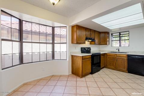 5209 E Loloma Cir, Phoenix, AZ 85044 photo 6