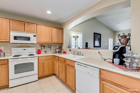 3423 E Crescent Way, Gilbert, AZ 85298 photo 7
