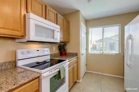 900 W Broadway Ave #8, Apache Junction, AZ 85120 photo 4