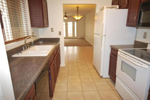 701 E Colgate Dr, Tempe, AZ 85283 photo 4