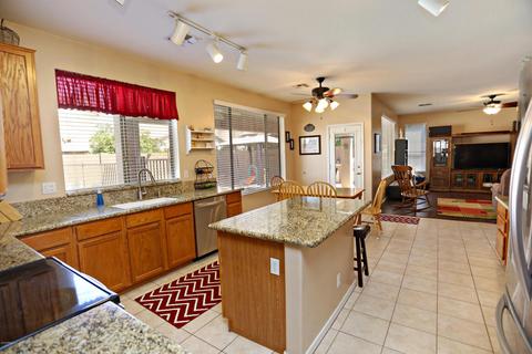 4058 E Breckenridge Way, Gilbert, AZ 85234 photo 8