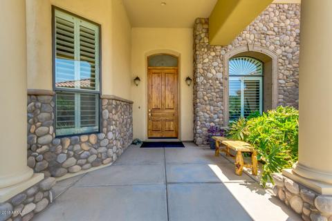 2611 E Meadowview Dr, Gilbert, AZ 85298 photo 4