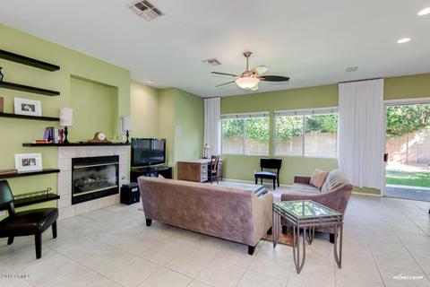 2898 E Harwell Rd, Gilbert, AZ 85234 photo 4