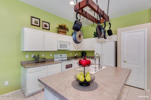 2898 E Harwell Rd, Gilbert, AZ 85234 photo 9