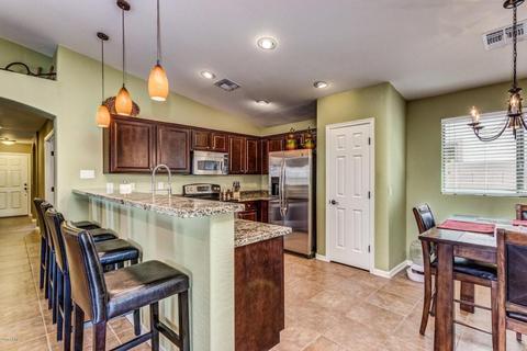 3927 E Blue Sage Rd, Gilbert, AZ 85297 photo 4