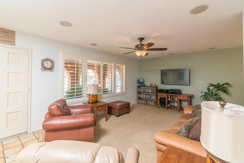 2801 E Cannon Dr, Phoenix, AZ 85028 photo 2