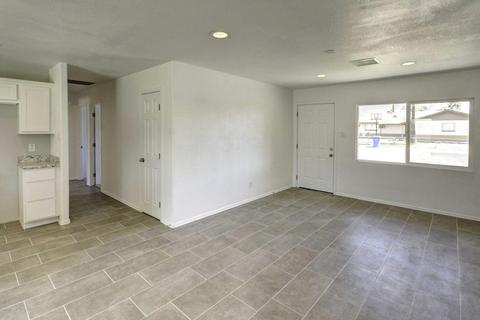 4056 N 79th Ave, Phoenix, AZ 85033 photo 9