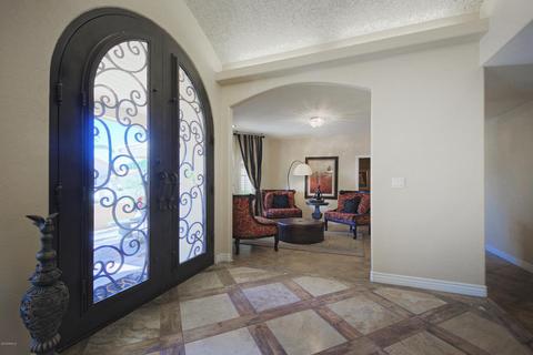 3544 E Modoc Ct, Phoenix, AZ 85044 photo 4