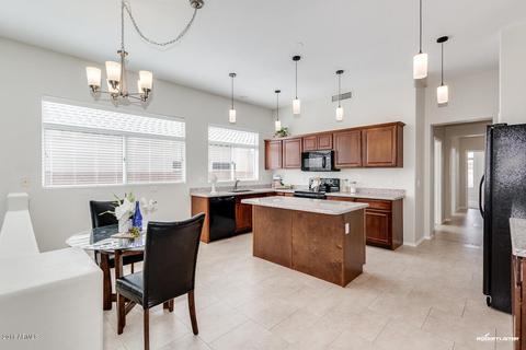 6561 E Regina St, Mesa, AZ 85215 photo 6