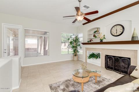 6561 E Regina St, Mesa, AZ 85215 photo 3