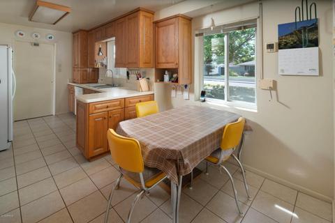 4822 E Mulberry Dr, Phoenix, AZ 85018 photo 2