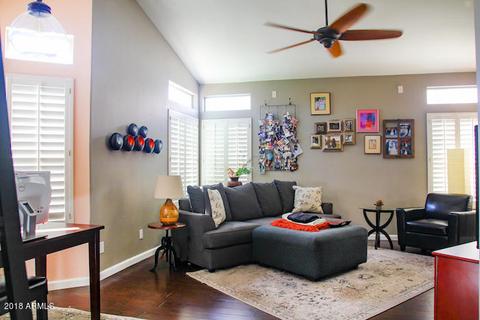 1033 E Brentrup Dr, Tempe, AZ 85283 photo 3
