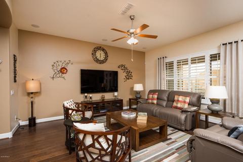 6708 S Lyon Dr, Gilbert, AZ 85298 photo 5