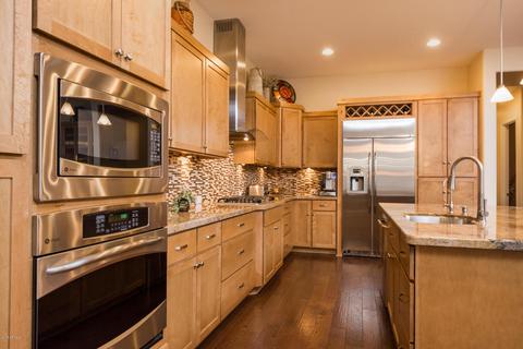 6708 S Lyon Dr, Gilbert, AZ 85298 photo 9