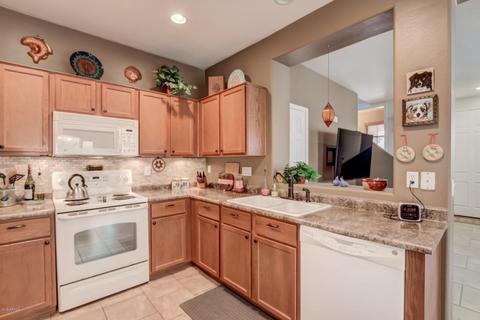 103 E Palomino Dr, Gilbert, AZ 85296 photo 10