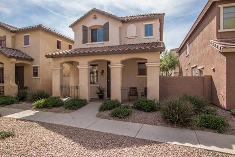 103 E Palomino Dr, Gilbert, AZ 85296