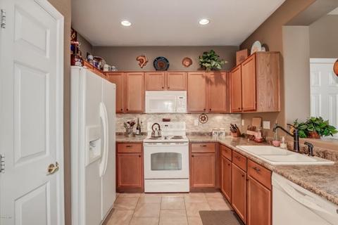 103 E Palomino Dr, Gilbert, AZ 85296 photo 9
