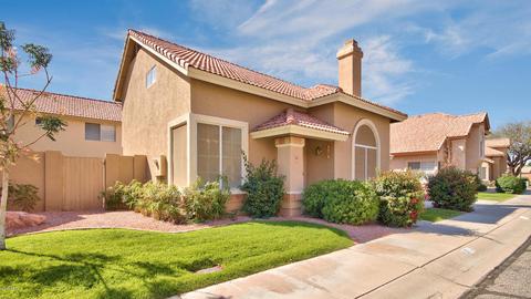 3759 E Orchid Ln, Phoenix, AZ 85044 photo 3