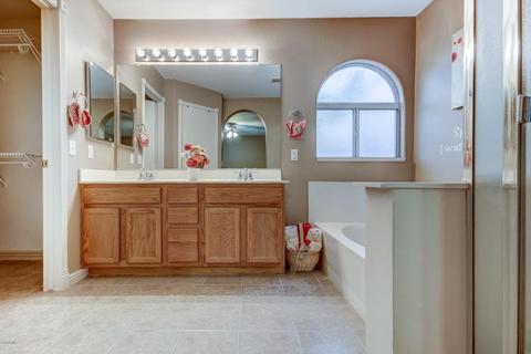 241 E Windsor Dr, Gilbert, AZ 85296 photo 36