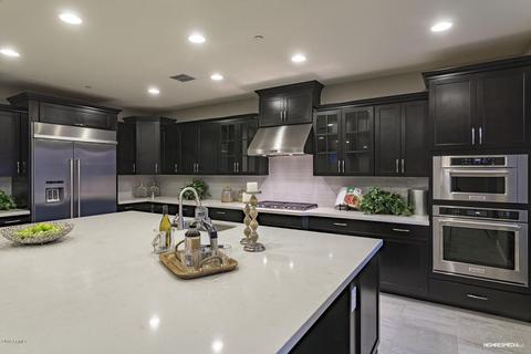 3020 N 50th Pl, Phoenix, AZ 85018 photo 10