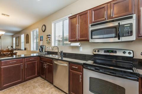 1282 E Frances Ln, Gilbert, AZ 85295 photo 9