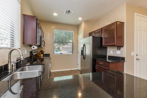 1282 E Frances Ln, Gilbert, AZ 85295 photo 8
