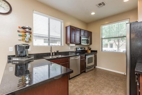 1282 E Frances Ln, Gilbert, AZ 85295 photo 7