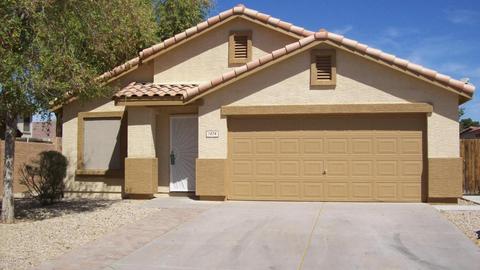 1074 E Pinto Dr, Gilbert, AZ 85296 photo 1