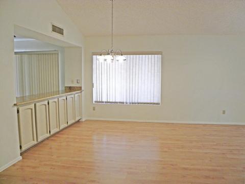 917 E Annette Dr, Phoenix, AZ 85022 photo 3
