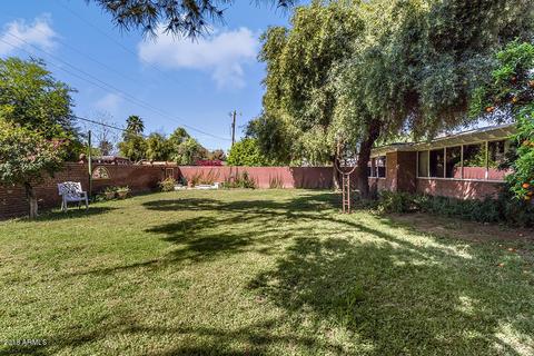251 E Medlock Dr, Phoenix, AZ 85012 photo 17